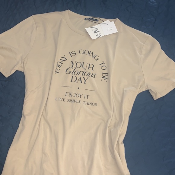 🛍ZARA TEE 🛍 - Picture 1 of 10